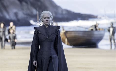 Emilia Clarke on Her Nude Scene in Game of Thrones Season 6。